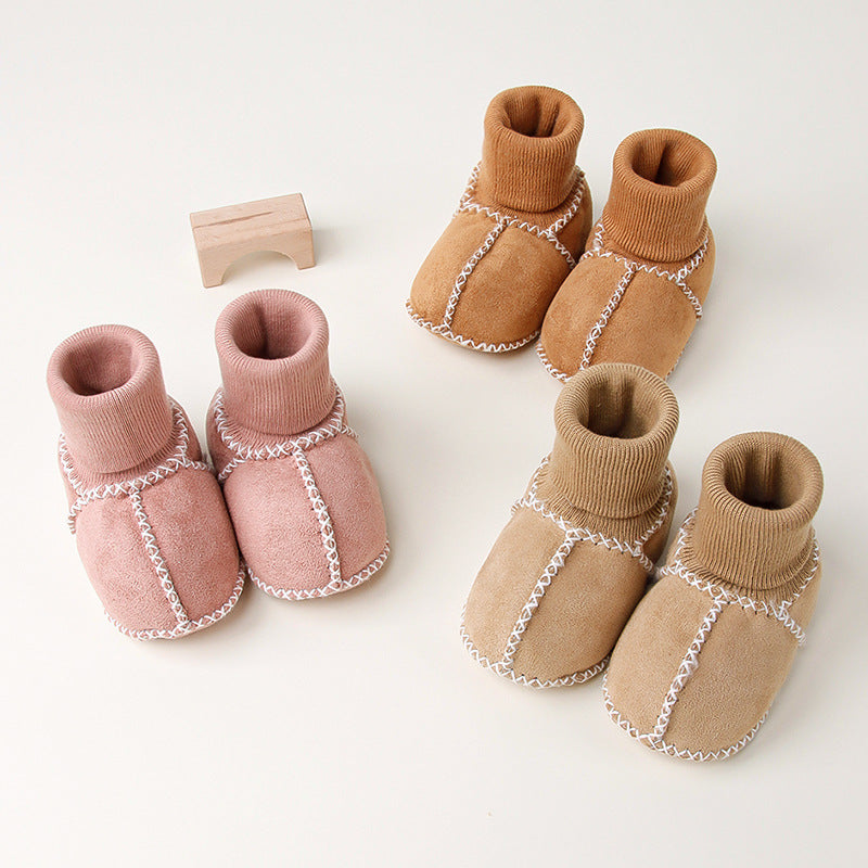 Chaussons Hiver Bébé Fourrés en Imitation Daim